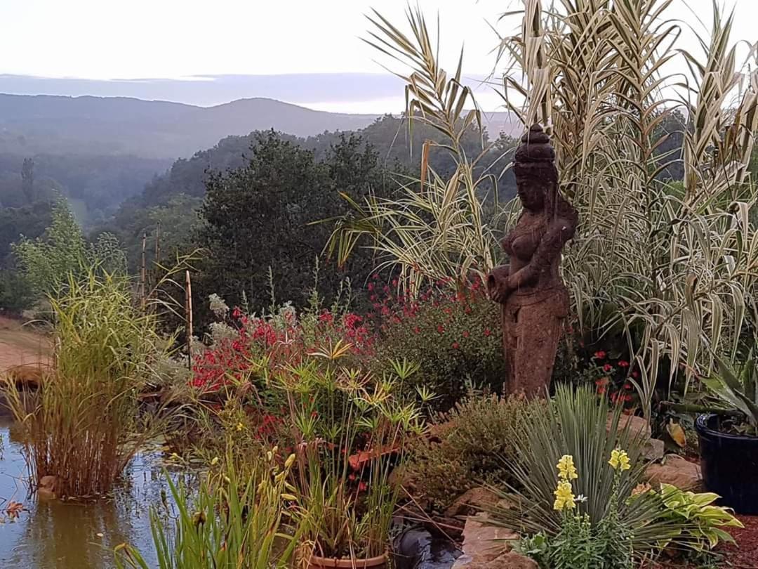 Un Parfum De Thailande, Ressourcement Et Massages Curemonte Exterior photo